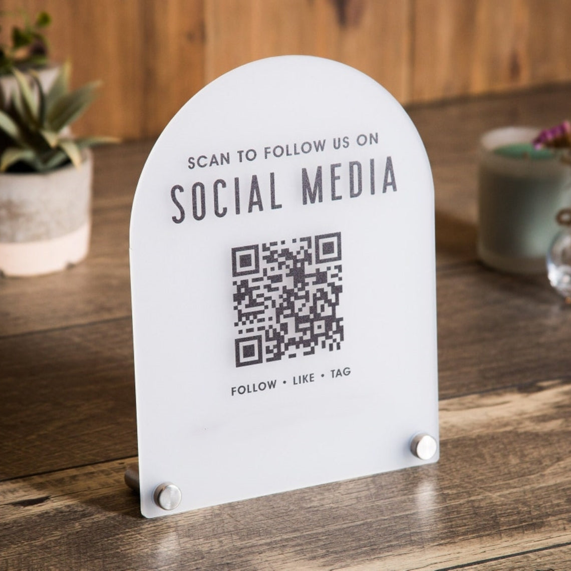 Customper™Arched QR Code Sign